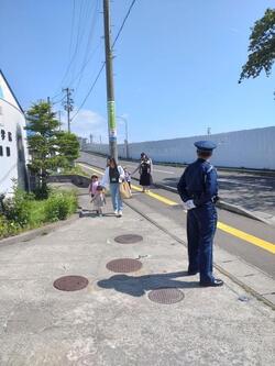 警備登園①.JPG
