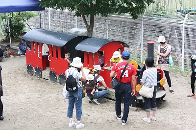https://www.kinder.tohoku-gakuin.ac.jp/topics/content/120809-1_1.jpg